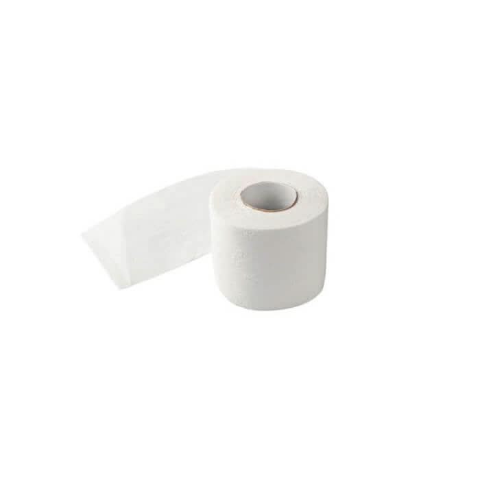 Weißes 2-lagiges recycling-toilettenpapier mit 400 blatt und einer leicht abgerollten einzelnen seite