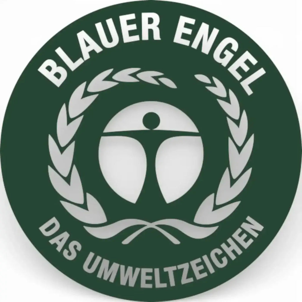 Dark green recycler logo with white text blauar engel on black deiss re source 120 liter garbage bags