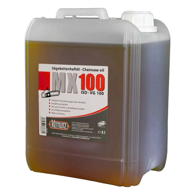 Ein transluzenter kunststoffkanister mit bernsteinfarbenem kettensägenöl mx100 von kettlitz