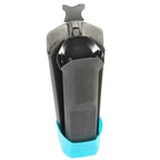 Moerman drywalker flex köcher schwarzer kunststoff fahrradflaschenhalter mit strukturierter griffoberfläche und blauem sockel