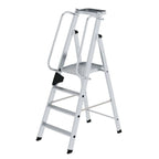 MUNK Günzburger Plattformleiter mit Rollen und Griff.