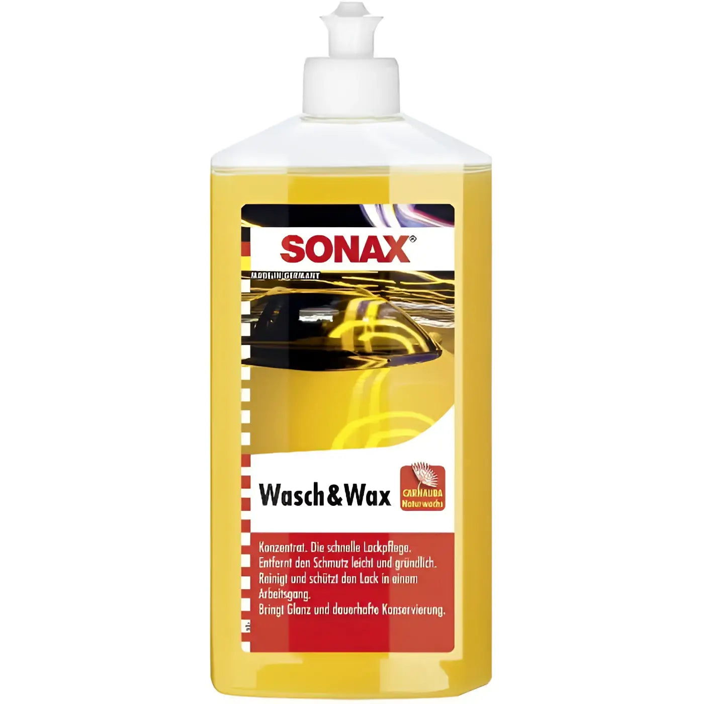 Gelbes flüssiges sonax wasch und wax autoshampoo mit carnauba naturwachs in klarem flaschen mit weißem pumpenspender