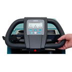 Black ergonomischer griff mit integriertem bedienfeld und teal akzenten am wetrok duomatic intense 50 standard reiniger